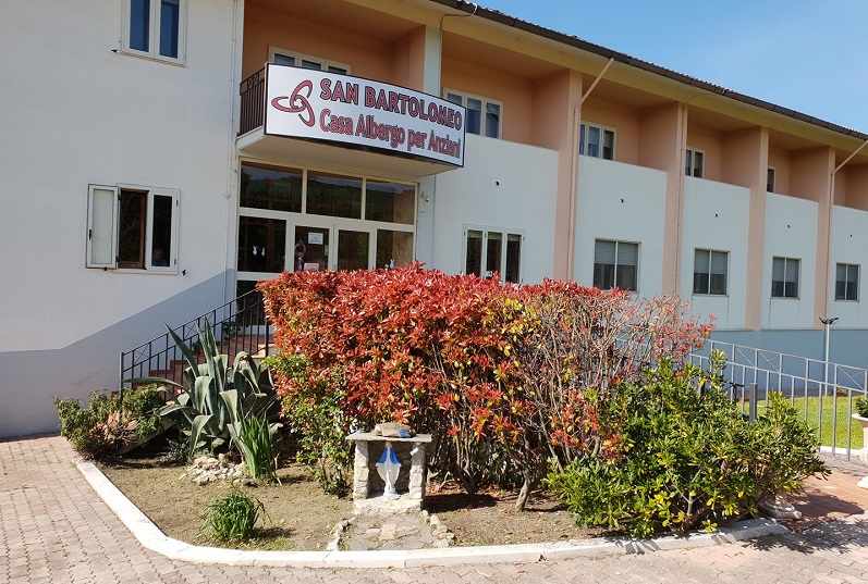 Nuovo focolaio nella Rsa di San Bartolomeo in Galdo: 17 positivi Nuovo focolaio nella Rsa di San Bartolomeo in Galdo: 17 positivi